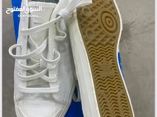 43 Sport Shoes in Al Riyadh