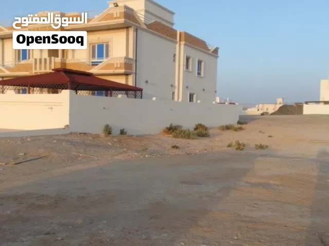 العامرات الحاجر كونر مطلوب 8.700