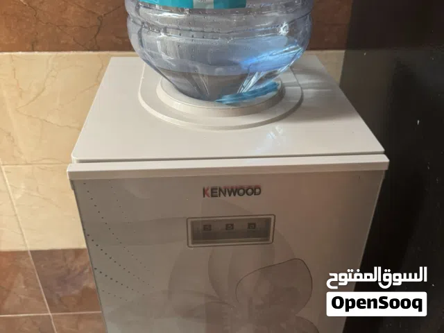 براد كينوود مليك تبريد ضعيف بس السخان يعمل للماي الحار