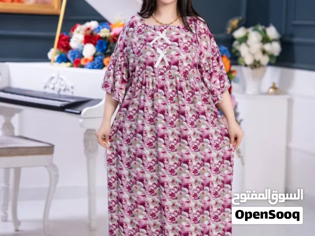• الخامة: كشمير 3D فاخر، ناعم وبارد (شرط الفحص). • القياس: فري سايز راهي يلبس لغاية 90 كيلو.