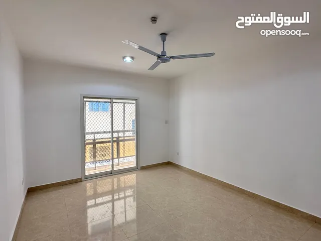 1500 ft 2 Bedrooms Apartments for Rent in Sharjah Other