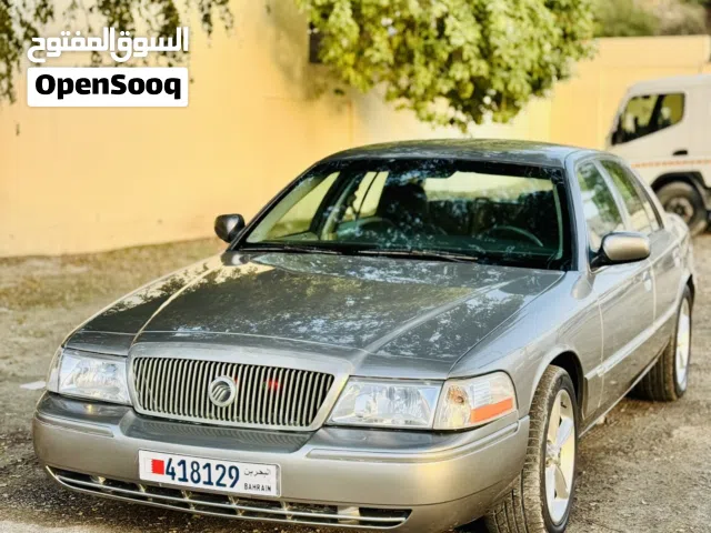2004 Mercury Grand Marquis Luxury