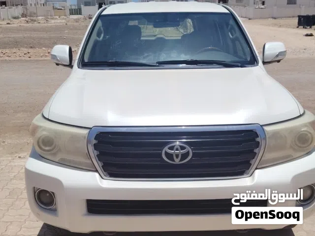 2015 تويوتا لاند كروزر GX