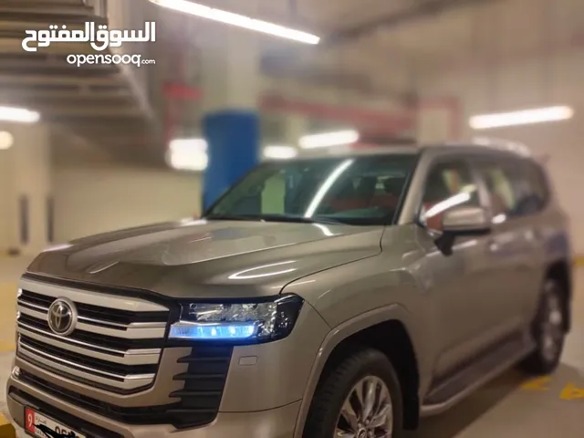 Used Toyota Land Cruiser in Abu Dhabi
