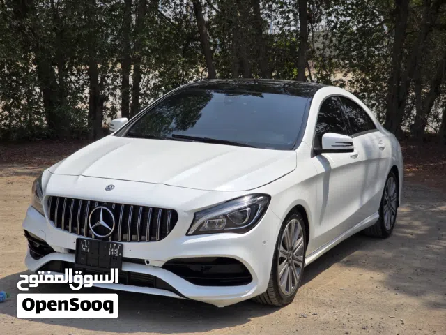 / Mercedes-Benz CLA250 2018 Full option panoramic