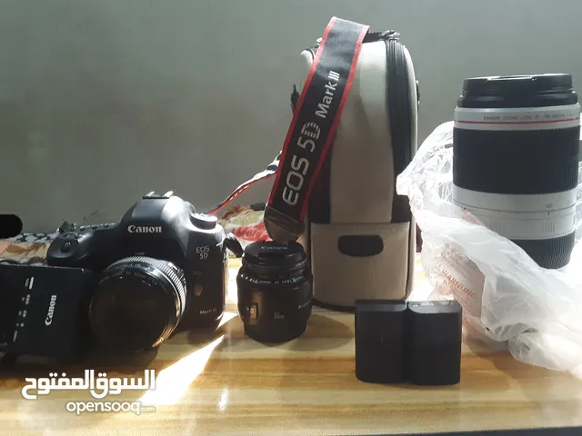 كاميرا كانون 5دي مارك Canon 5D mark III مع ثلاث عدسات احترافية 2 بطاريات شاحن شنطة