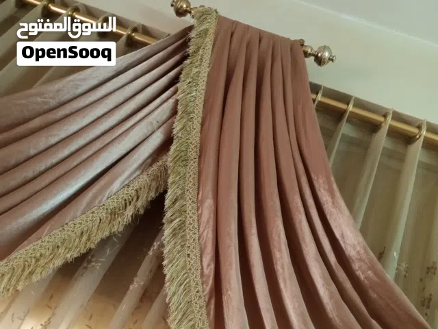 للبيع ستائر