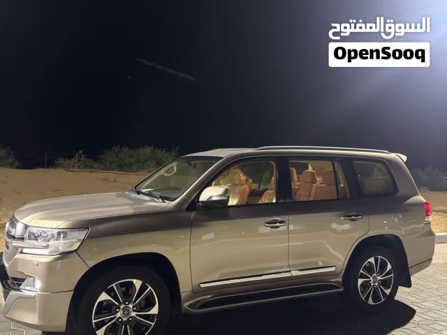 Used Toyota Land Cruiser in Al Ain