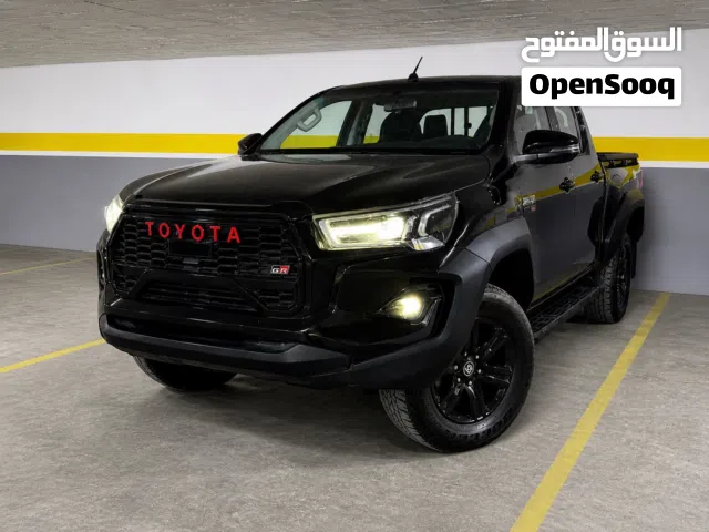 2022 Toyota Hilux SR5