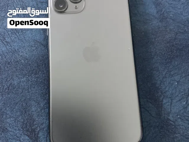 آيفون 11 برو مستعمل بحالة ممتازة مع علبة وشاحن - رمادي سعة 64 جيجابايت بطريه 70