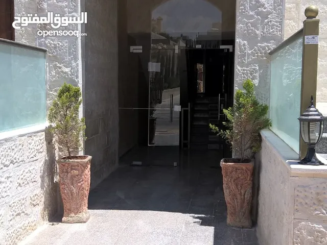 200 m2 3 Bedrooms Apartments for Rent in Amman Al Bnayyat