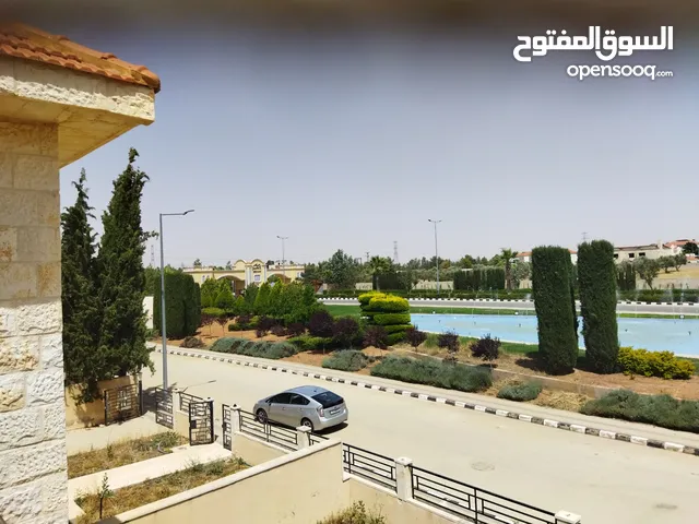 304m2 3 Bedrooms Villa for Sale in Madaba Other