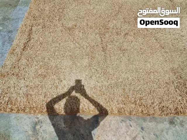 قطعت فرشه للبيع الطول في العرض 5في 6