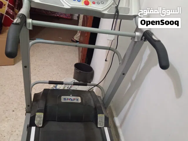 جهاز مشي علكهربا استعمال بسيط جدا بحاله ممتازه جدا.... َالسعر قابل للتفاوض شيئ بسيط