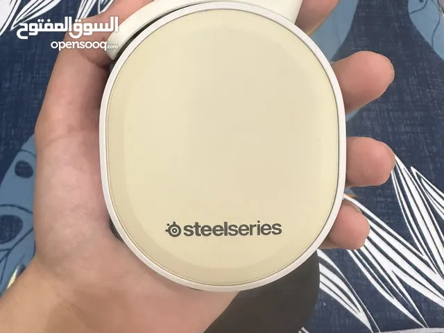سماعات وسيديات وماوس ومايكات