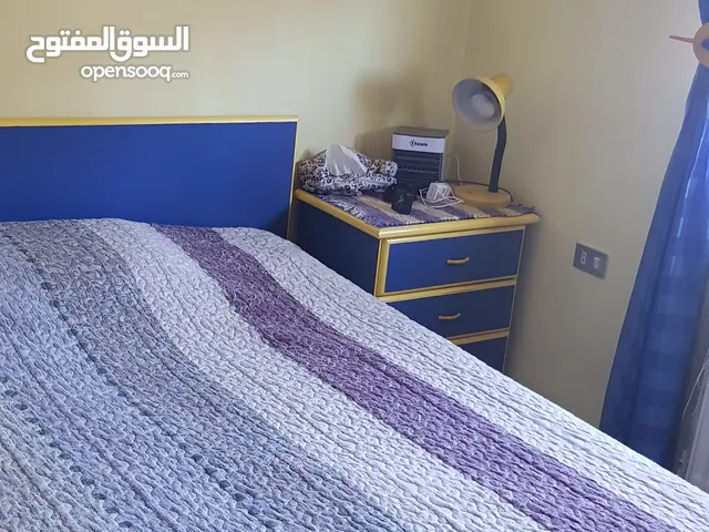غرفة نوم كاملة تفصيل ممكن تغيير اللون الاصفر بسهولة