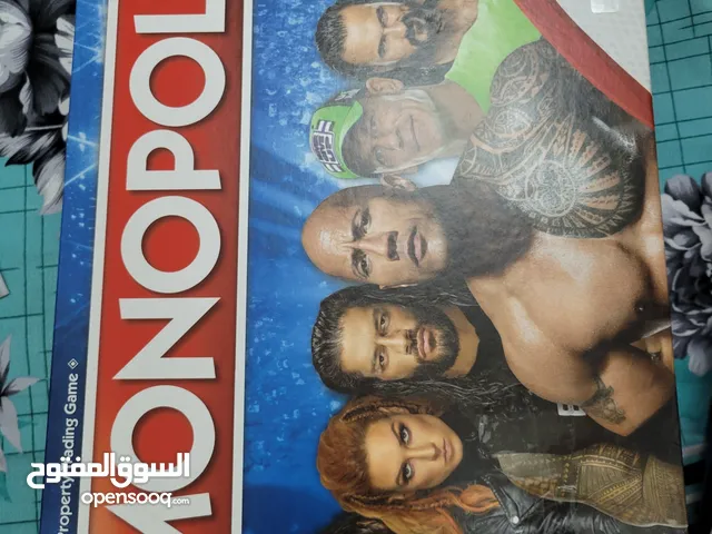 BRAND NEW EVERYTHING IN IT wwe set of ludo puzzles