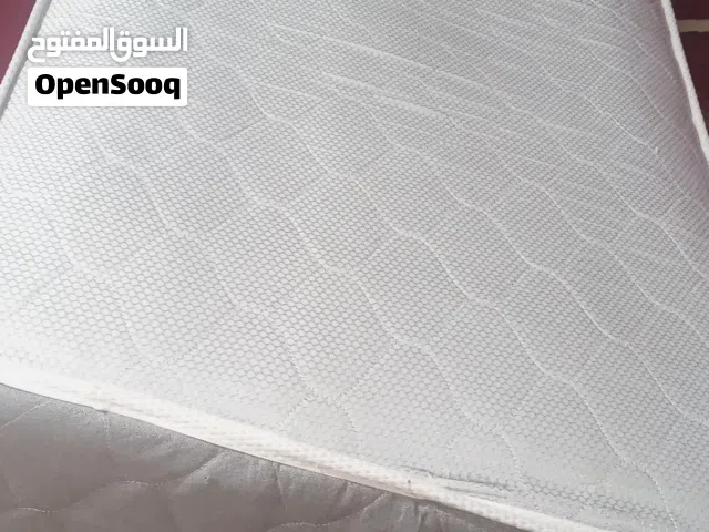 فرشه زنبركيه ماركة أوبرا OPRA  للبيع بحاله فوق الممتازه استخدام 5 اشهر مفرد 190/90/25سعر