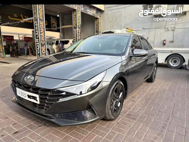 Hyundai Avanti Hybrid 2022