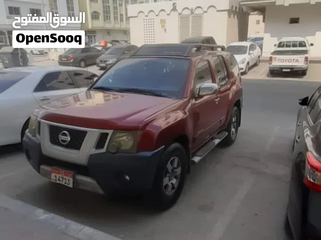 2011 نيسان X-تيرا Standard