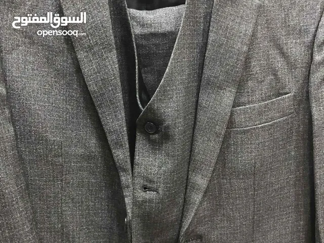 بدلتين ولادي وثوبين