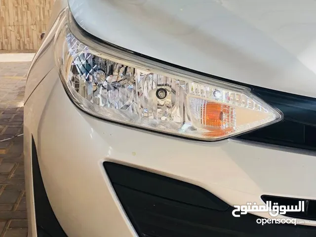 يارس2019وارد الفطيم(تحدي اقل الاسعار)محرك1500cc-vvti فحص كامل بدون ملاحظات7غيار CVTنظامECOجمرك جديد