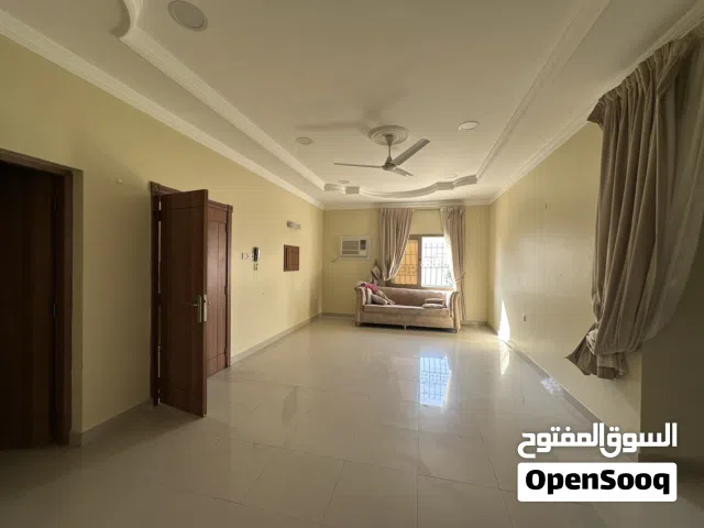 120 m2 3 Bedrooms Apartments for Rent in Northern Governorate Al Janabiyah