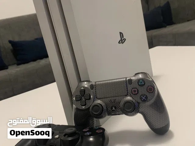 السلام عليكم جهاز بلايستيشن 4 pro اللبيع