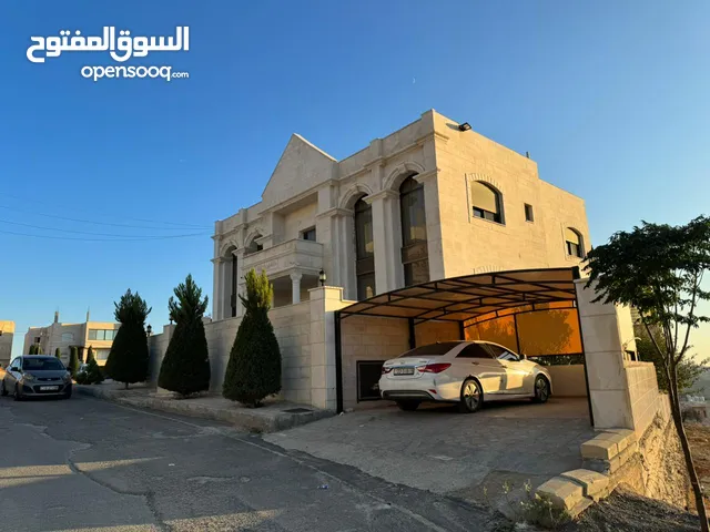 200 m2 More than 6 bedrooms Villa for Sale in Amman Wadi El Seer