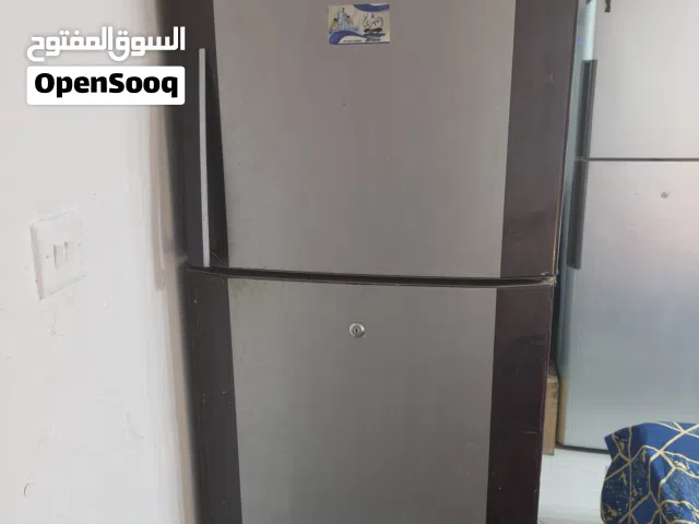 متوفرة ثلاجة LG للبيع جنب بني ياس