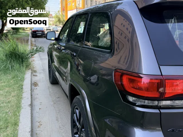 2020 Jeep Grand Cherokee Altitude