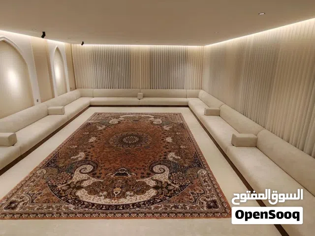 Custom Majlis Sofa – كنبة مجلس مخصصة حسب الطلب