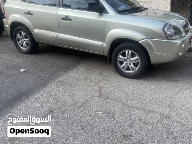 2008 هيونداي توسان Standard
