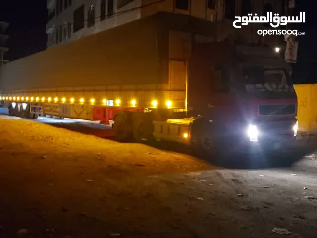 شحن البضائع من جميع أنحاء العالم الي اليمن