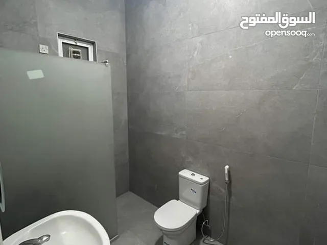 205 m2 3 Bedrooms Apartments for Rent in Amman Um Uthaiena