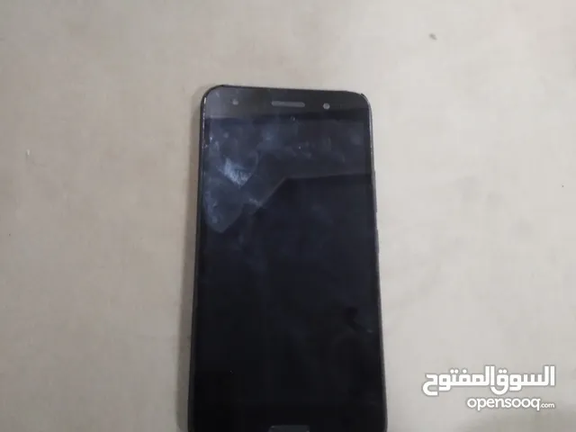 Infinix Hot 10 32 GB in Salé