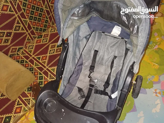 عربيه اطفال بحالها ممتازه للبيع