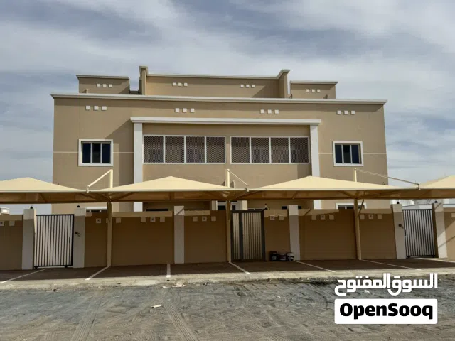 100 m2 2 Bedrooms Apartments for Rent in Al Dakhiliya Nizwa