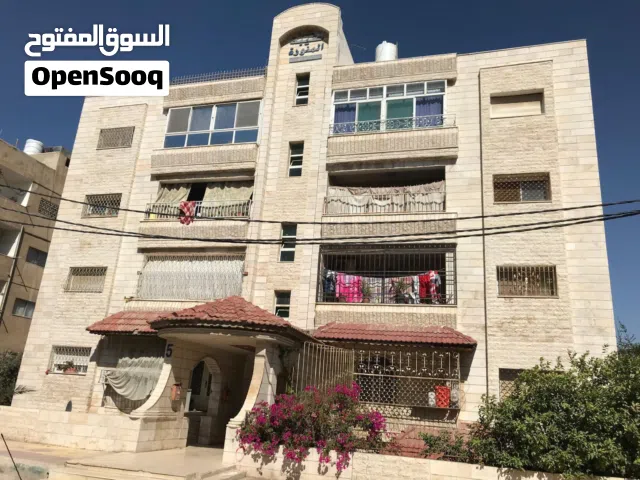 روف طابق رابع مع تراس