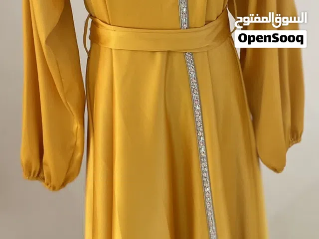 فساتين وساري هندي للايجار او البيع indian sarry for sale