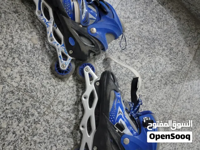 حذاء تزلج للبيع