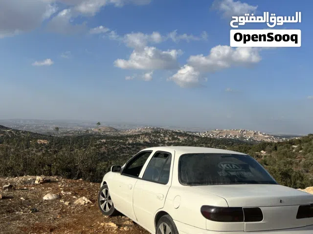 سيارة كيا سيفيا موديل 1997 بحالة جيدة مع دهن كامل ترخيص سنة