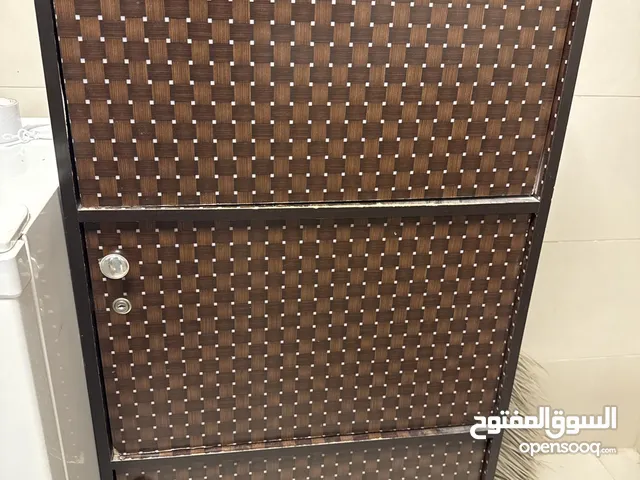 خزانة تتكون من 3 ابواب