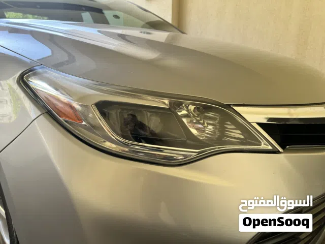 فنارات افالون 2015 اصليات بحالة ممتازة