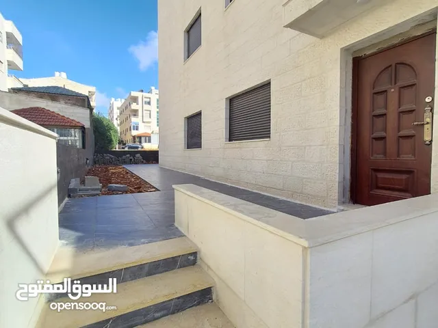 330m2 3 Bedrooms Apartments for Sale in Amman Al Rawnaq