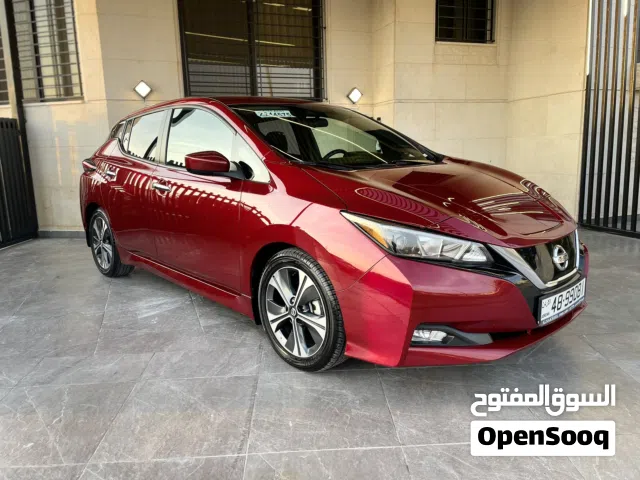 2022 Nissan Leaf SL
