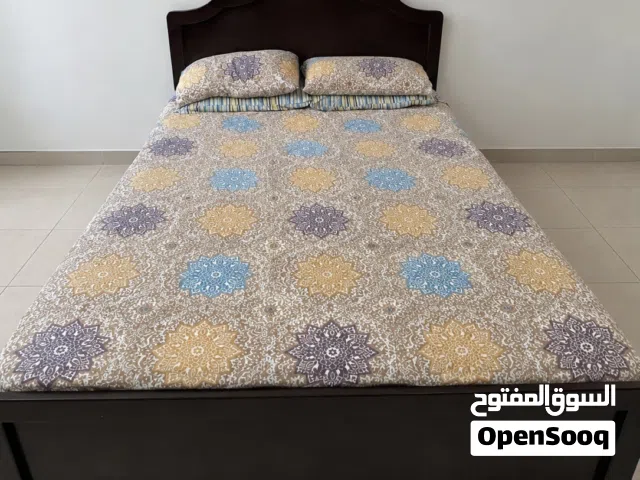 Queen size bed
