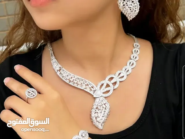 طقم زيركون فضي