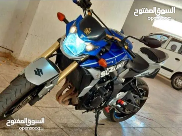 سوزوكي GSR750CC
