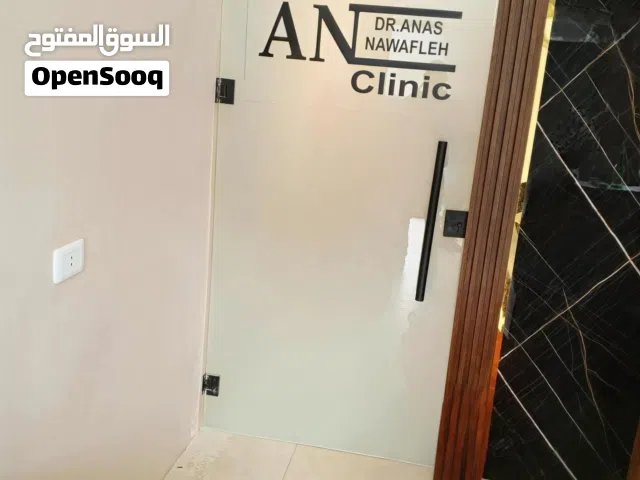 (حجيرللسيكوريت) زجاج سيكوريت:الأمان والأناقة في آن واحد  لحماية فائقة ومظهر عصري لمنزلك أوعملك